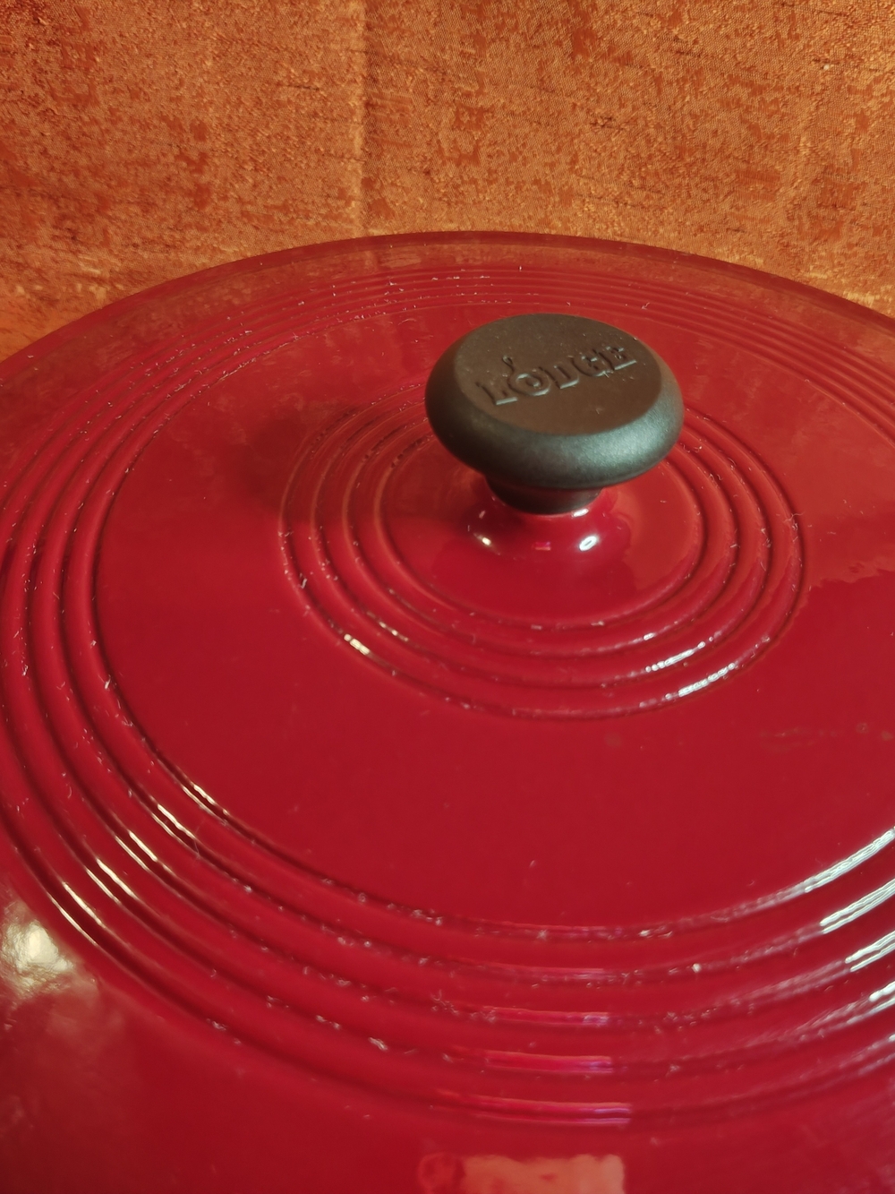 Red Enameled Dutch Oven Lid with Black Knob - Unknown Brand